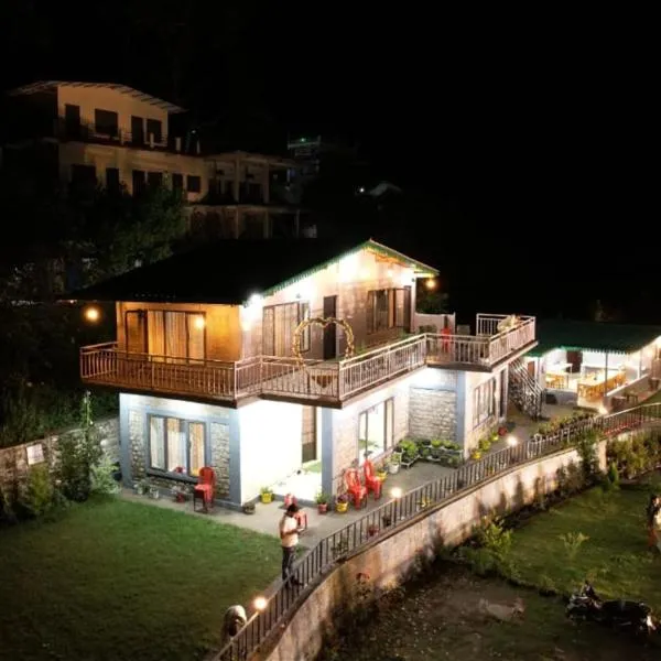 Birds Hill View Homestay، فندق في ناينيتال