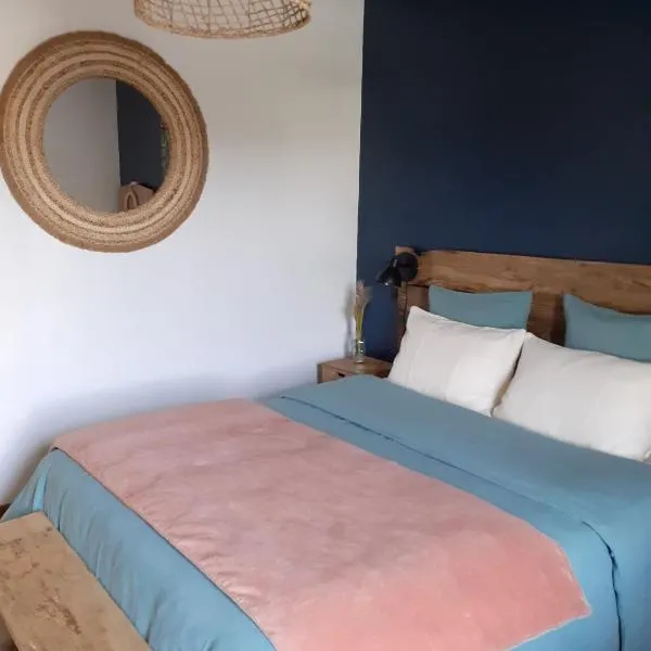 Gite Le Cozy, hotel v destinácii Val-au-Perche