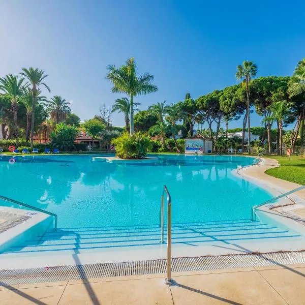 Penthouse Jacaranda, hotel in Estepona