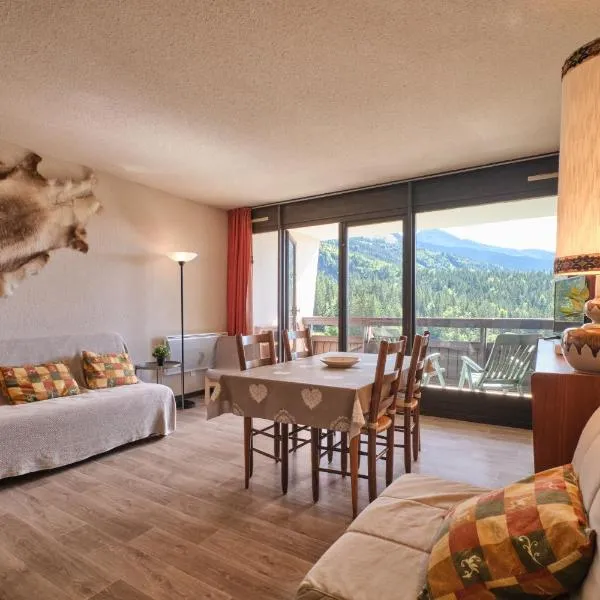 Cosy and nice view on mountains, hotel en Villard-de-Lans
