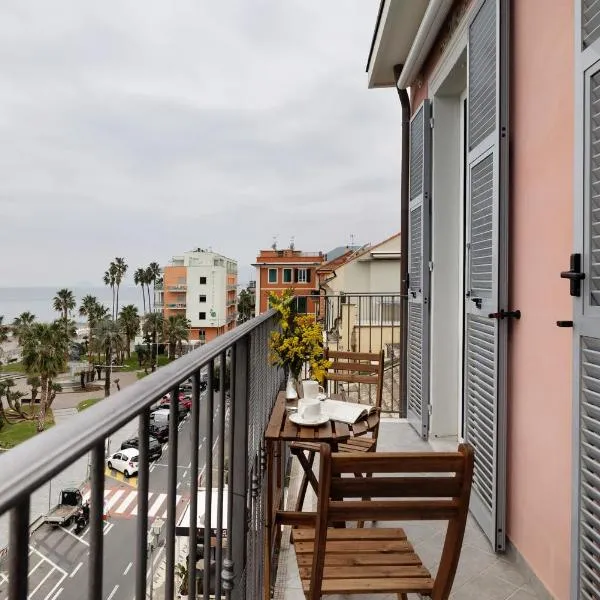 Puntodivista, hotel in Loano