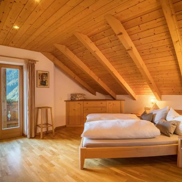 Adulty Only Wasserfall Tschorn, hotel di Fundres