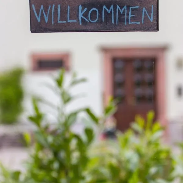 Ferienwohnung Rochlitzer Berg Blick、Seelitzのホテル