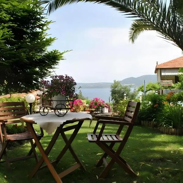 Christianna studios, hotell i Nikiana