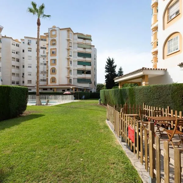 Apartamentos Sealmar Moliere, hotel in Málaga