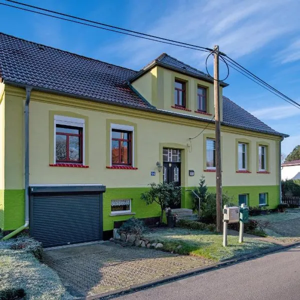 Familienfreundliche Ferienwohnung, отель в городе Kenz