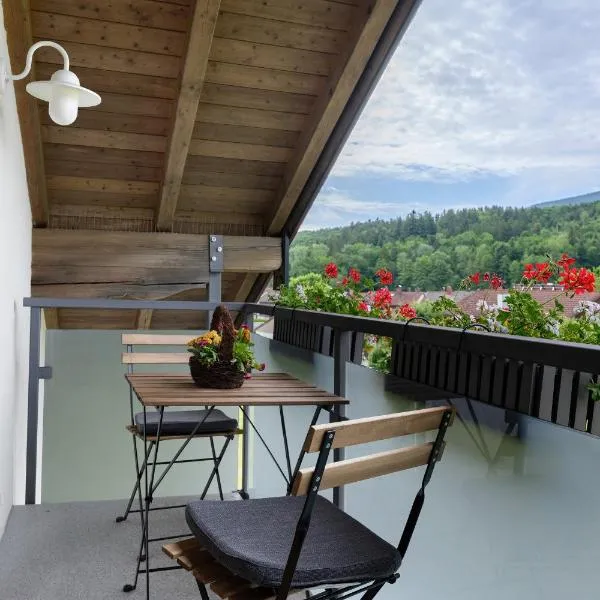 Ferienwohnung am Teisenberg、タイゼンドルフのホテル