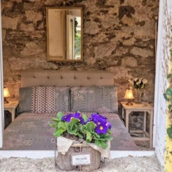 The Cottage by the lake 1, hotel in San Maurizio dʼOpaglio