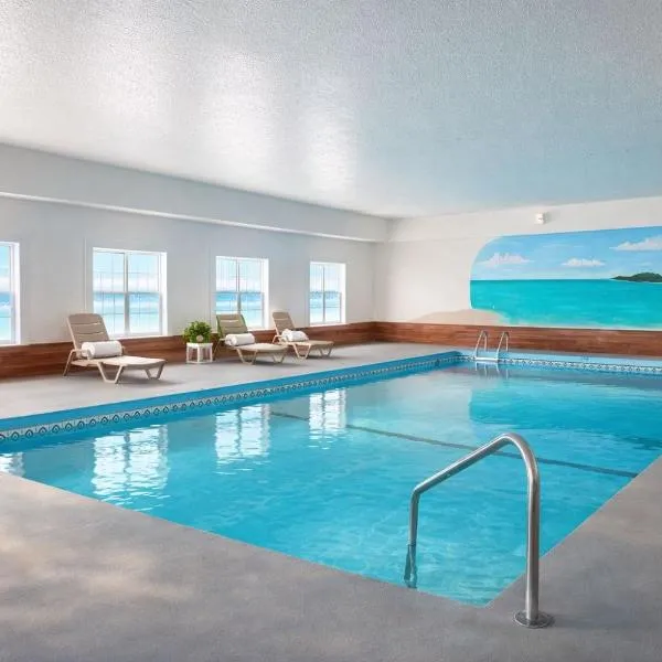 Iron Mountain Inn & Suites MI US 2、アイアン・マウンテンのホテル