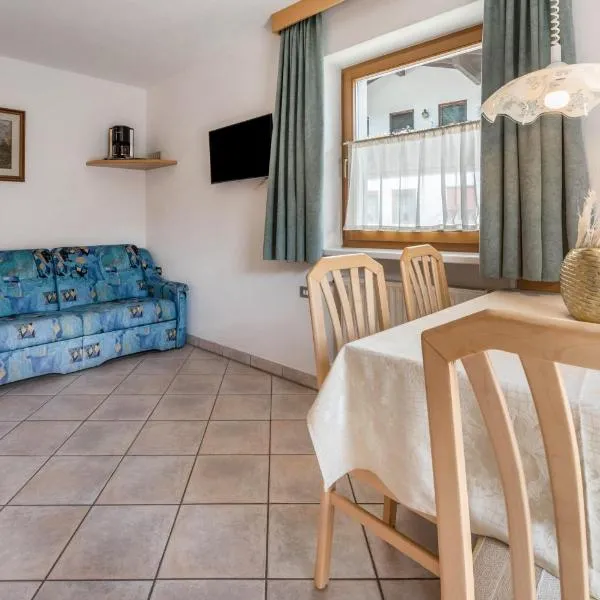 App Sonne Nr 18, Hotel in Luttach