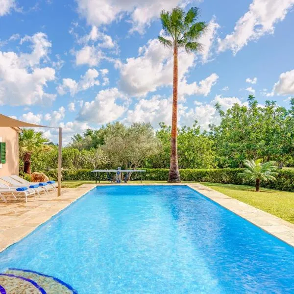 Villa Joana, hotel u gradu Poljensa