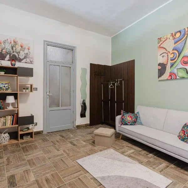Montereale Holiday House, hotel a Monreale