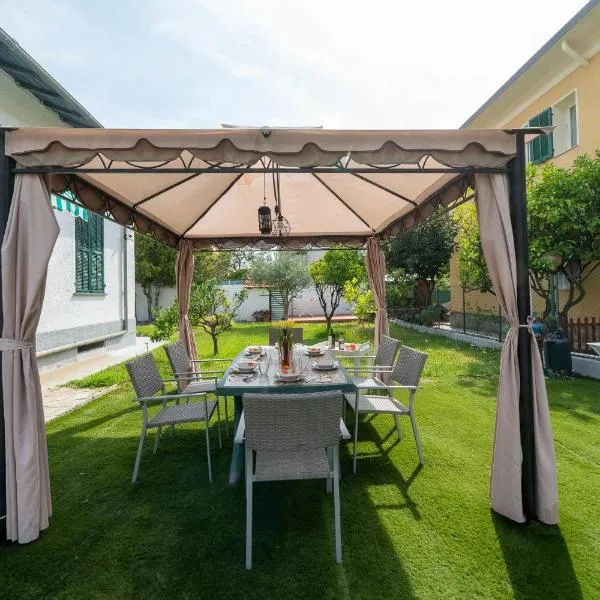 Villa Verde - 300m From Sea: Bordighera'da bir otel