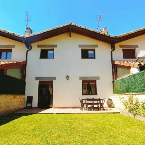 Juanikoenea, hotel di Leitza