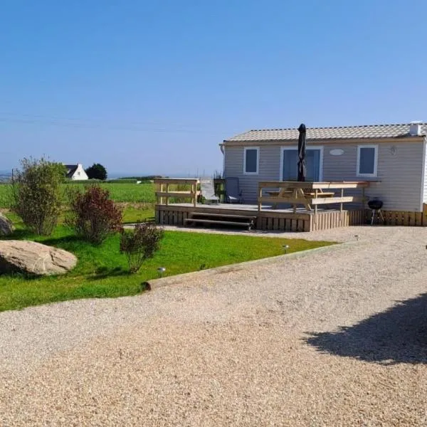 Mobil home Ty Reuniou - Vue mer, hotel en Cléder