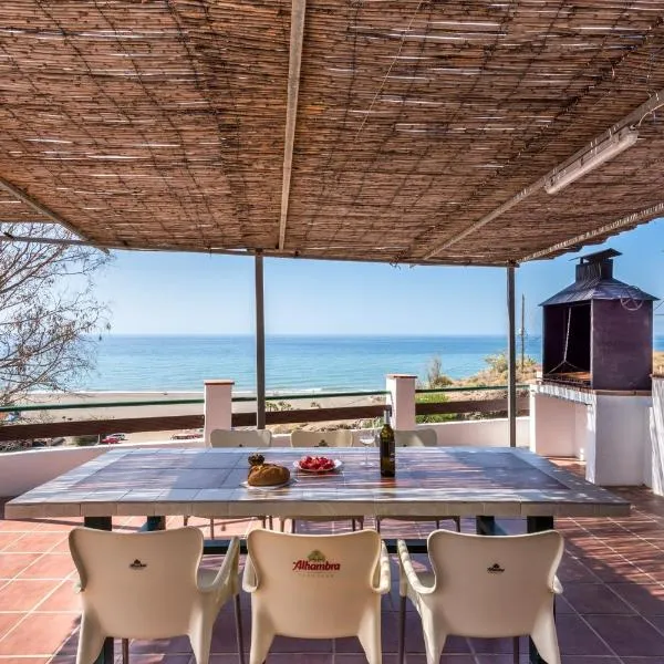 Casa del Pipa con vistas al mar: Benajarafe'de bir otel