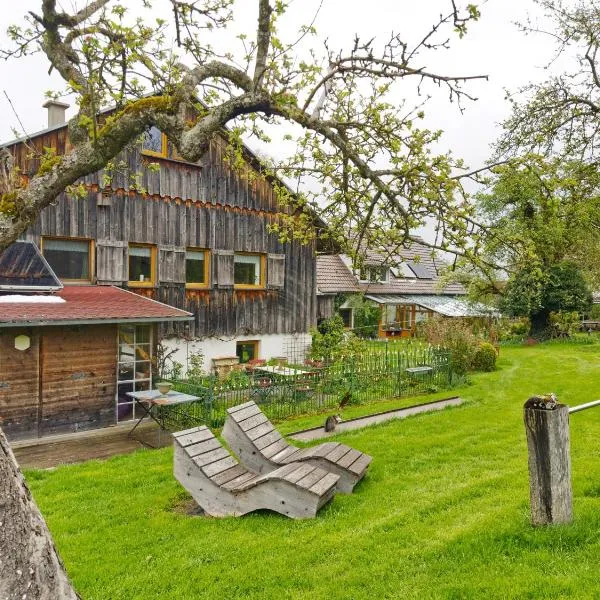 Ferienhaus am Ried, khách sạn ở Burgweiler