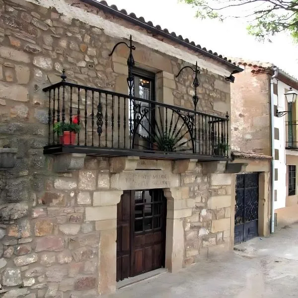 Las Frascuelas Habitaciones, hotel di Almajano