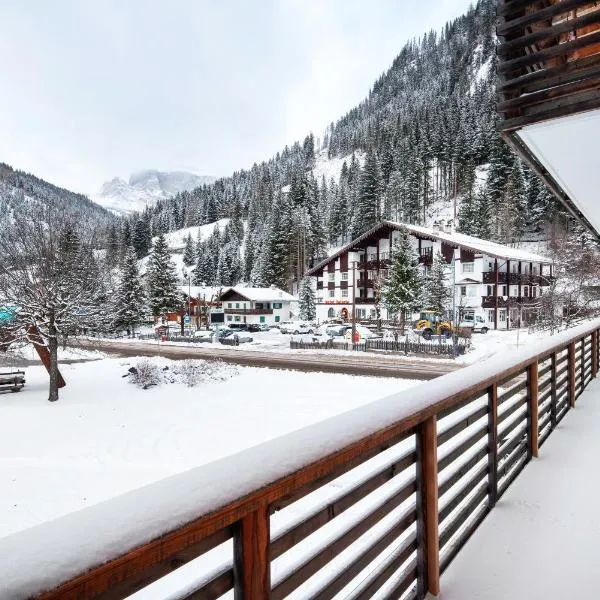Guesthouse Canazei Cozy 2-Bedrooms, hotel in Canazei