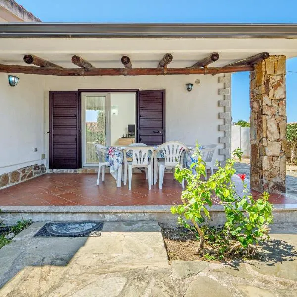 Confortevole villetta caposchiera, Hotel in San Teodoro