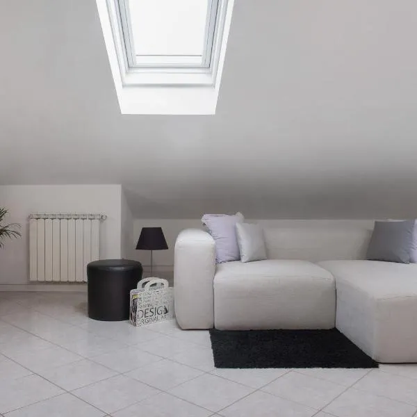 Mansarda Massimo - Verbania Intra, Hotel in Verbania