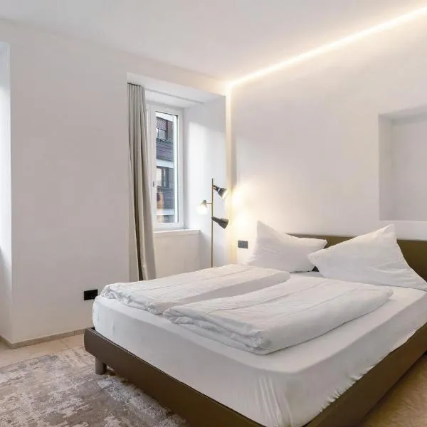 App 103 Palazzo Cavour, отель в Больцано