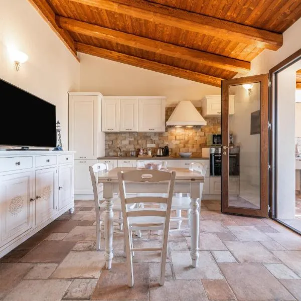 Mattia House, Hotel in Villasimius