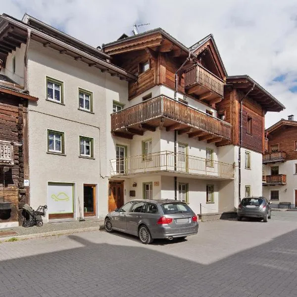 Casa Daniele-Appartamento Livia, hotel u Livinjo