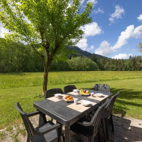 Demi Chalet 6 pers - Immoclean – hotel w mieście Samoëns