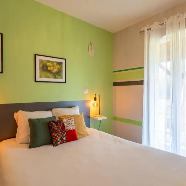 Chambre - Lis, hotel Aroue városában