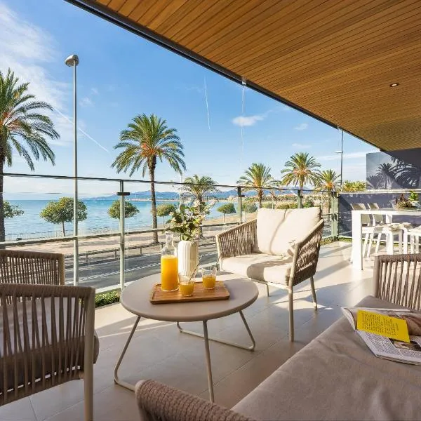 Apartamento Delfin, מלון בקמברילס