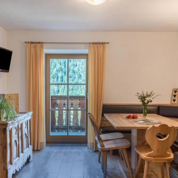 App Sonnenblume Biohof Unterspisser, hôtel à Laion
