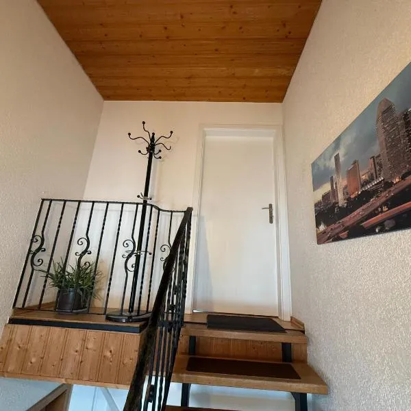 Ferienwohnung Dorfidyll, khách sạn ở Jesenwang