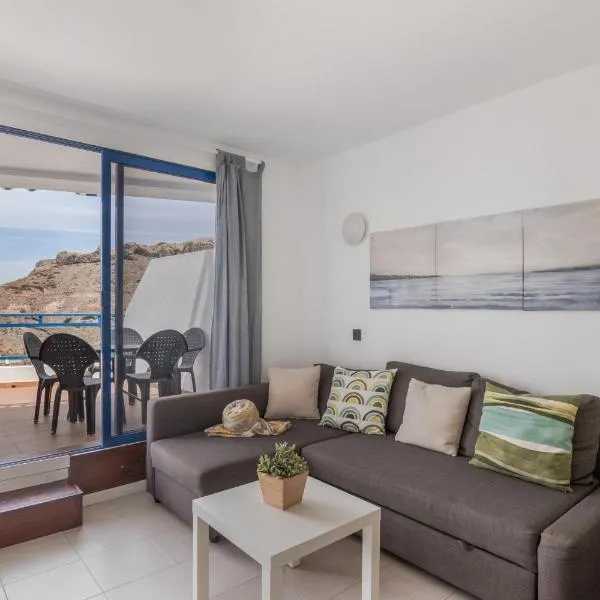 Apartment Taurito big terrace: Taurito'da bir otel