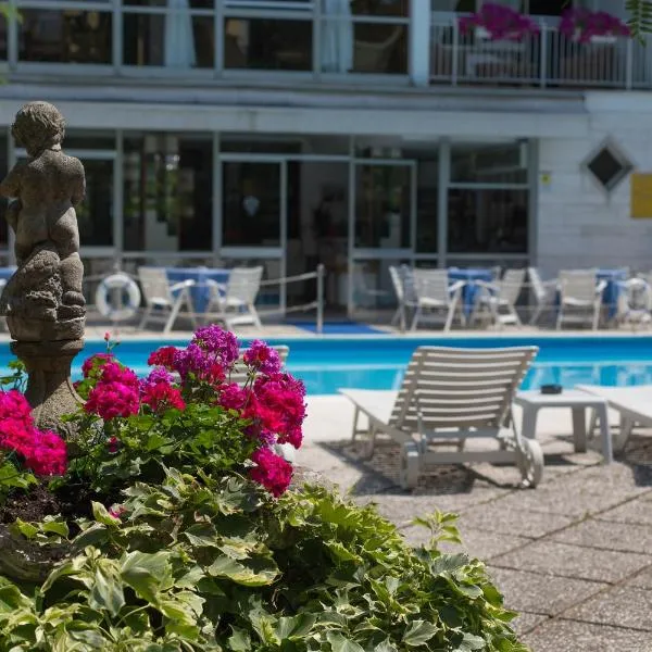 Hotel Gioiello, hotel in Cesenatico