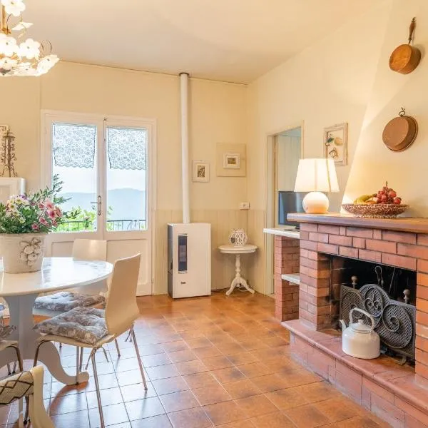 Sassi Scritti - Acero Montano, hotell sihtkohas Montefegatesi