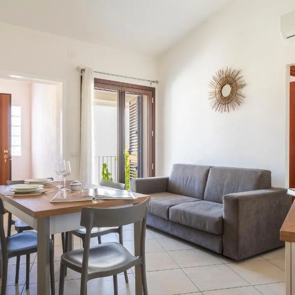 Bernabé Apartment, hótel í Tortolì