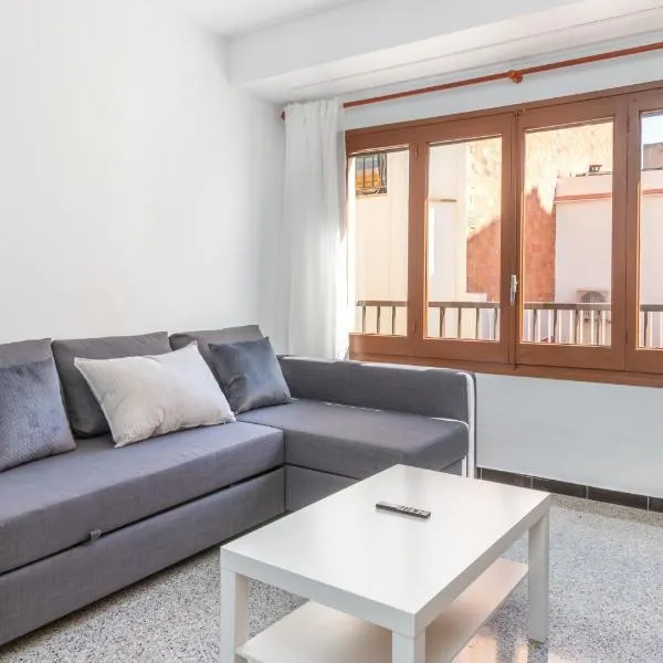 Can Lopits, hotel in L'Escala