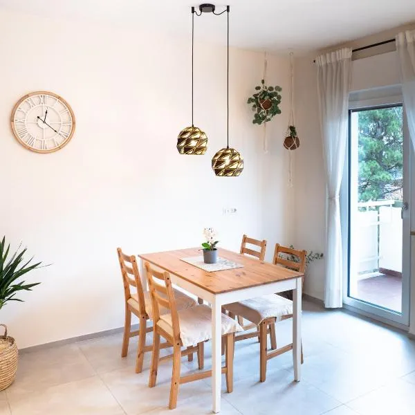 Apartment Alex, hotel di Merano