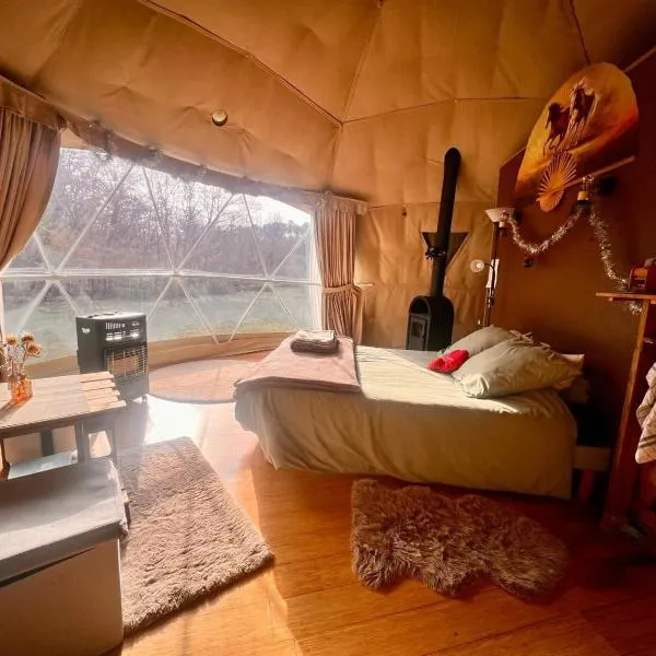 La Cabane aux Chevaux, hotel i Varages