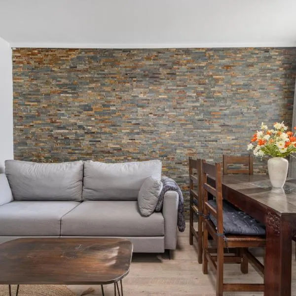 El Cierzo de Sediles, hotel in Sediles