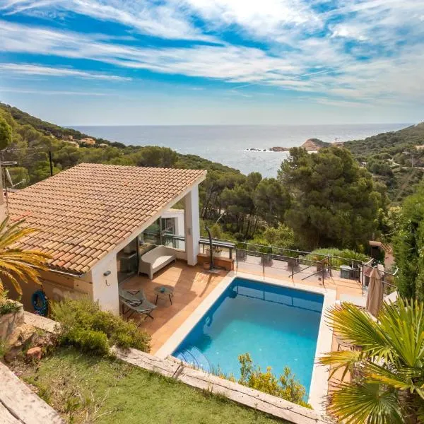 Espectacular villa en Begur, hotel din Begur