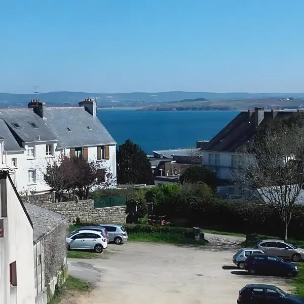 Vue mer et Nature à Douarnenez, Hotel in Douarnenez