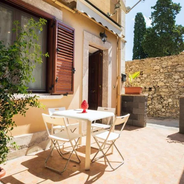 Casa Carly Taormina, Hotel in Taormina