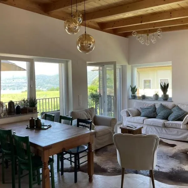 Casa Tapeo, hotel u gradu 'Schiefling am See'