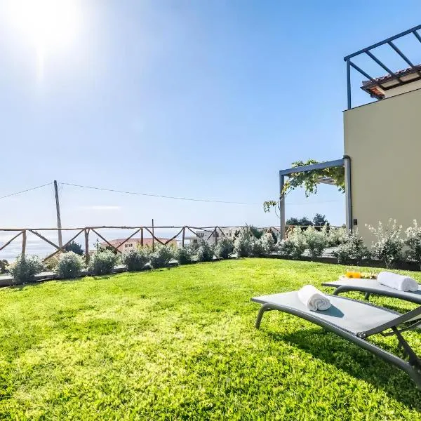 Ocean View Apartments, Hotel in Caniço