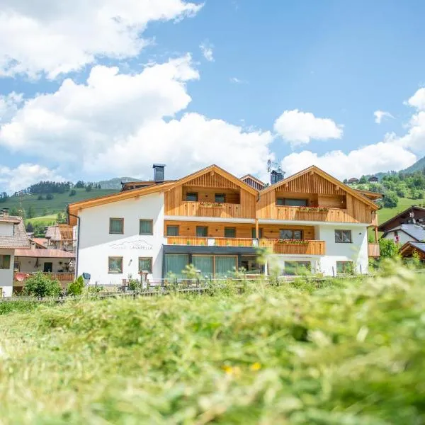 App Piz de Plaies -ciasa Lavarella, hotel in San Vigilio Di Marebbe