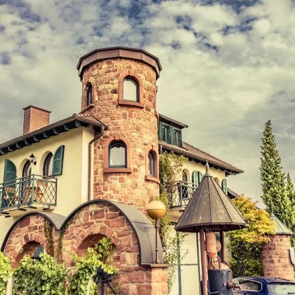 Ferienwohnung Weingut Löwenthal: Eschbach şehrinde bir otel