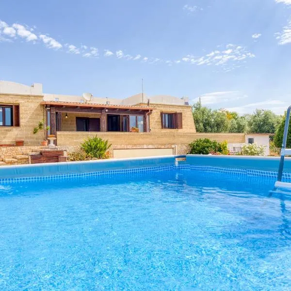 Villa Marilor, hotel u gradu Salve