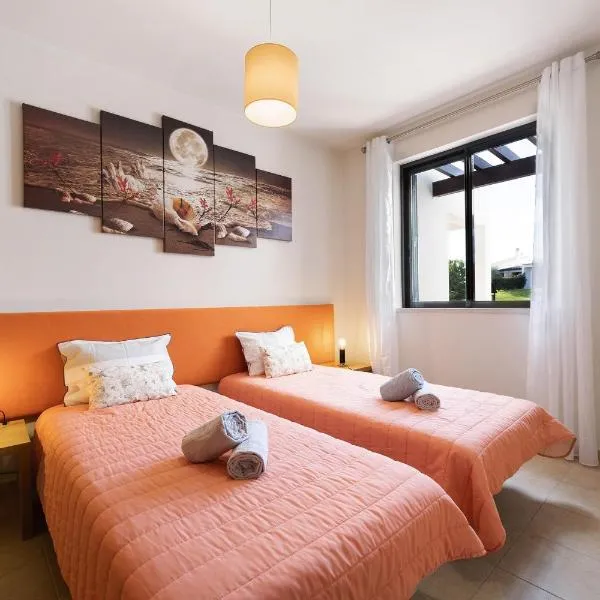 Duo Village, hotel u gradu Alvor